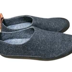 Huckberry Greys Mens Slip On Size 12